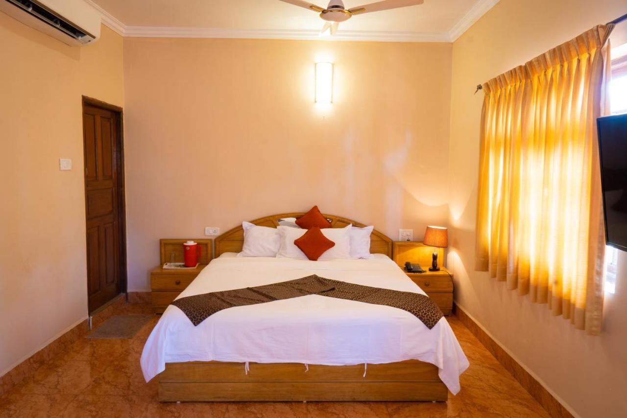 Alcove Resort Вагатор Экстерьер фото