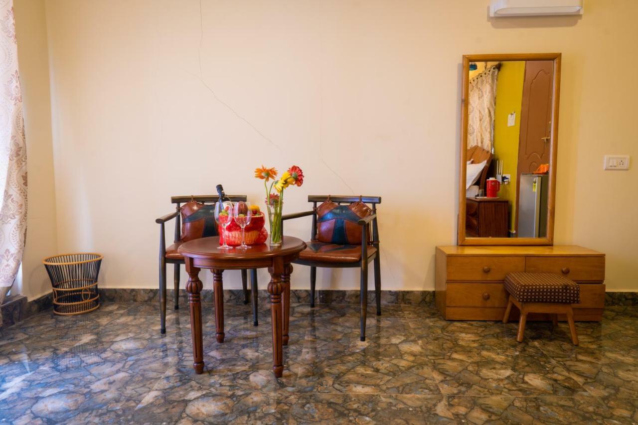 Alcove Resort Вагатор Экстерьер фото